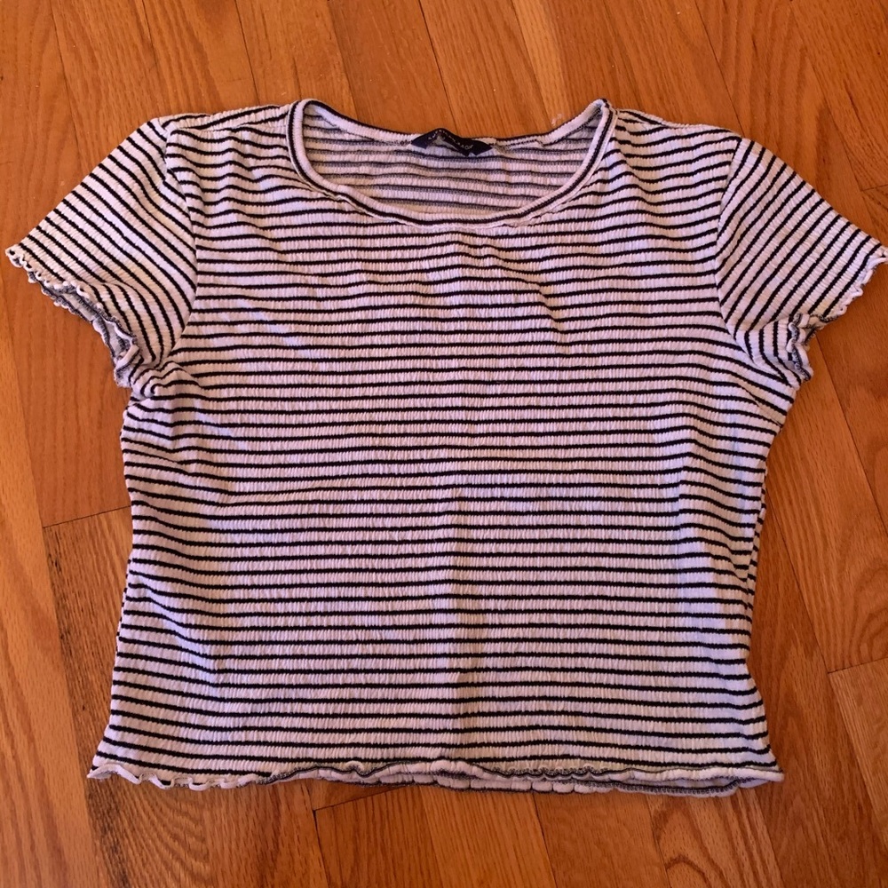 American Eagle shirt